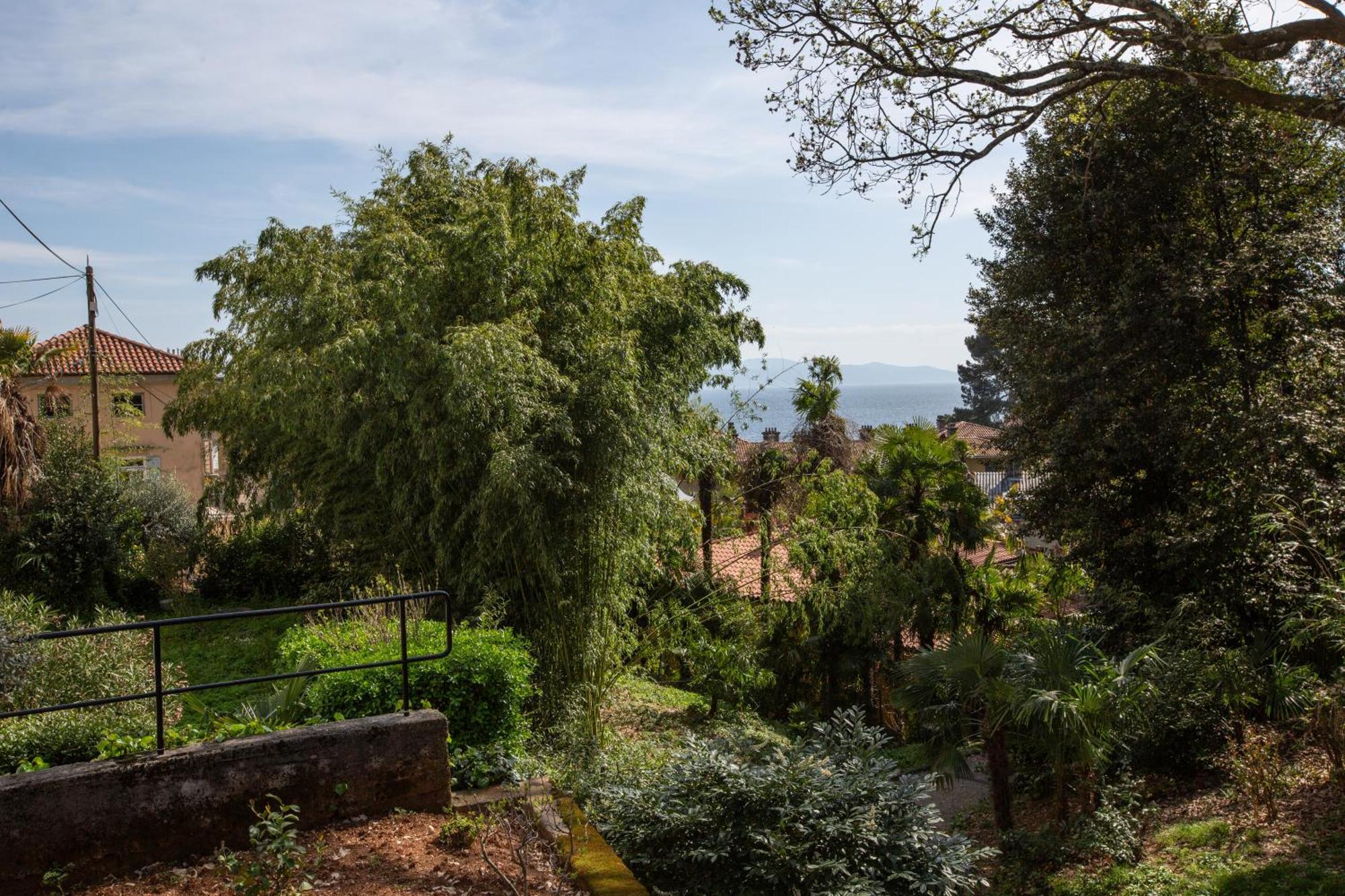 Apartments Villa Salona Opatija Buitenkant foto