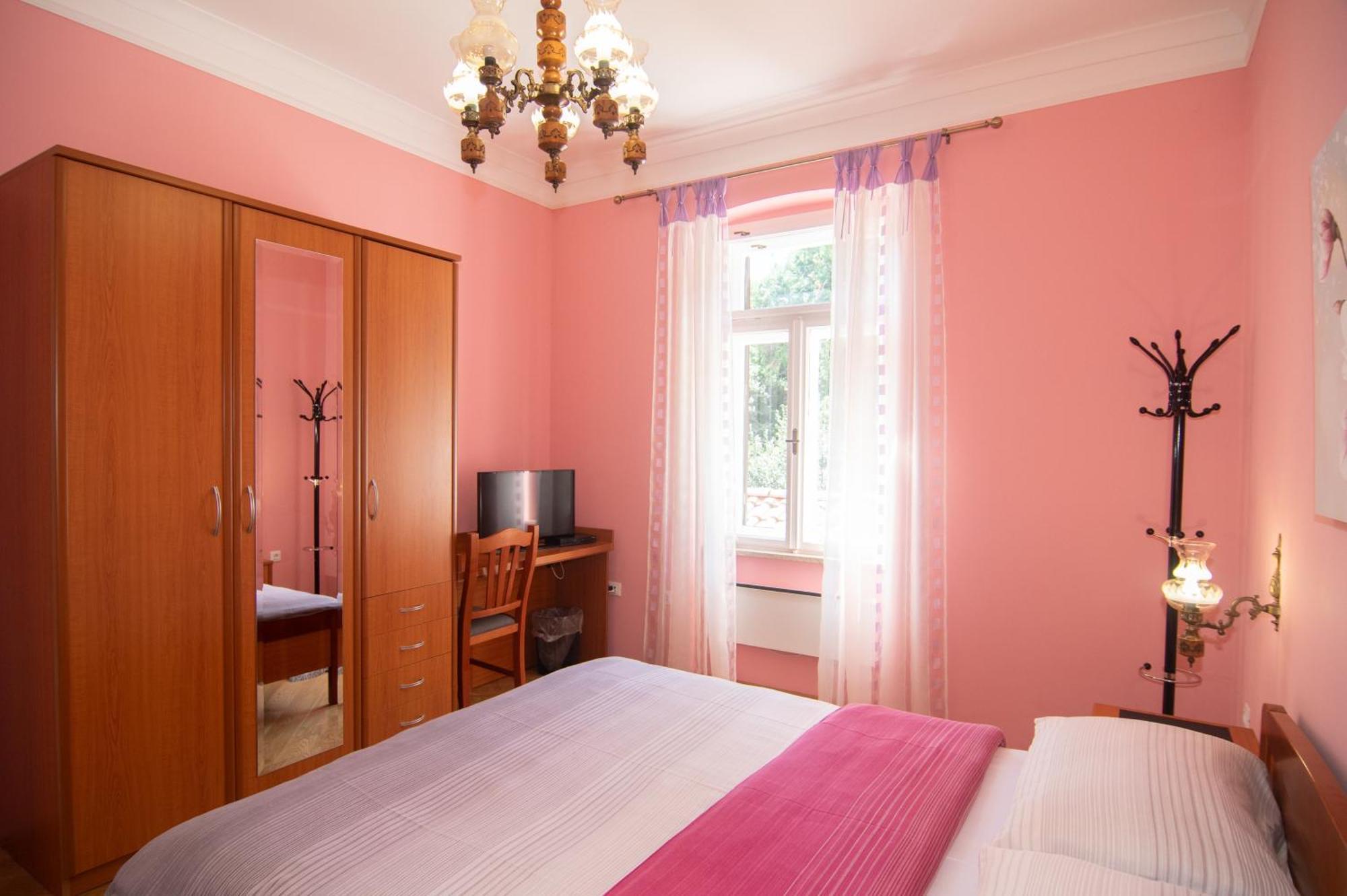 Apartments Villa Salona Opatija Buitenkant foto