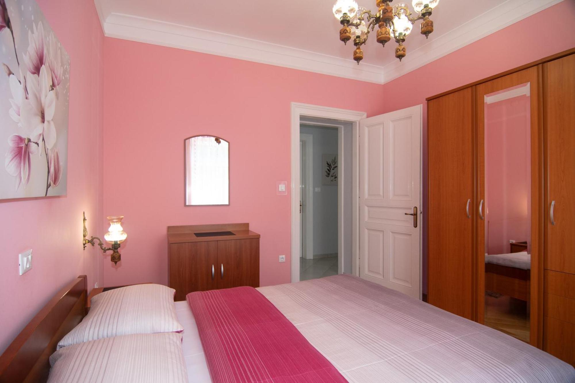 Apartments Villa Salona Opatija Buitenkant foto